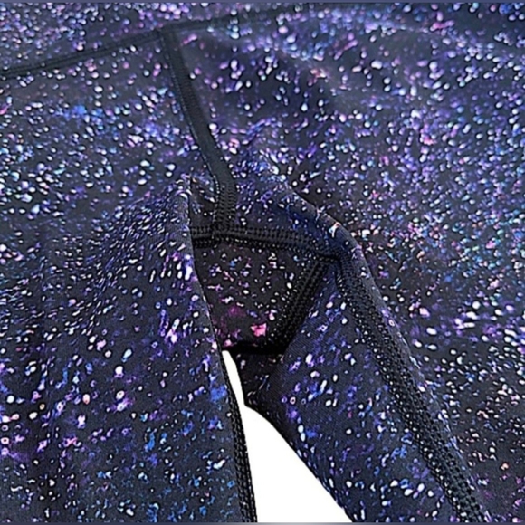 Lululemon train times 7/8 crystalline colour, size 4 - Picture 14 of 16